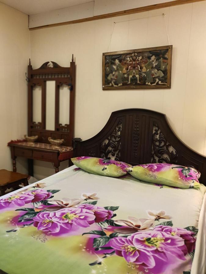 Pas Birute Hotel Kaunas Eksteriør billede